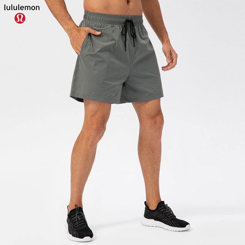 Lululemon Men's Shorts 8